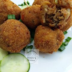 Fish and potatoe kebab/skewers A picture of Fish and potatoe kebab/skewers.
