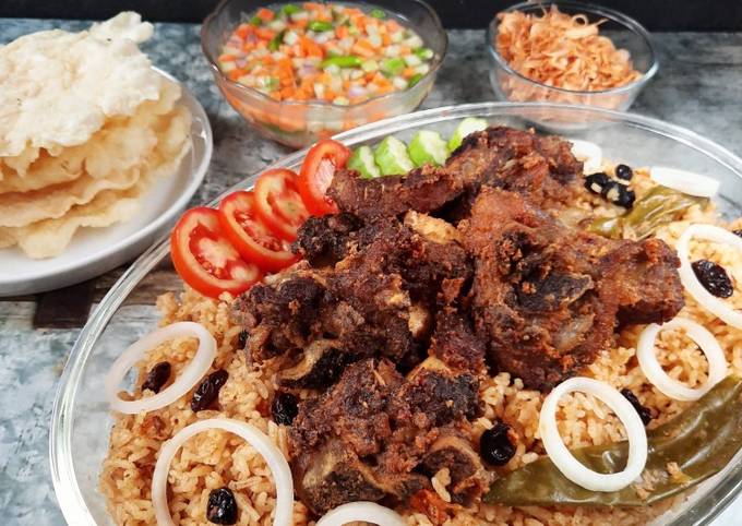 Cara Membuat Nasi Kebuli Yang Sederhana