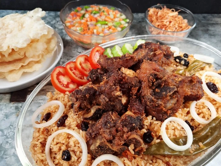 Cara Mudah Menyiapkan Resep Nasi Kebuli Anti Ribet, Lezat