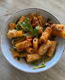 Rocket sundried tomato rigatoni