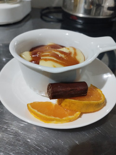 Una foto de Crema Catalana fácil y rápido