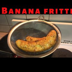 A picture of Banana fritter.