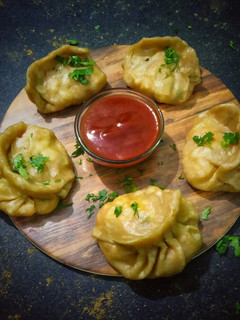 A picture of Wheat Flour Paneer Momos.