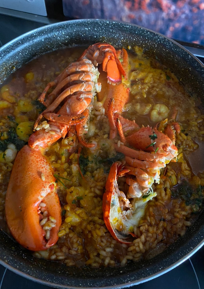 Una foto de Arroz caldoso con bogavante
