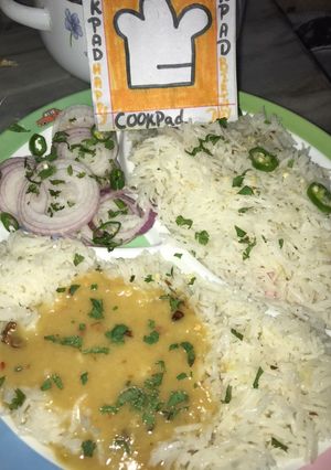 A picture of Arhar dal rice.