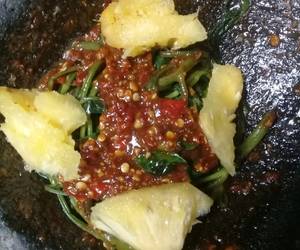 Gampangnya Membuat Rujak Kangkung ala mam dessy Nikmat Lezat