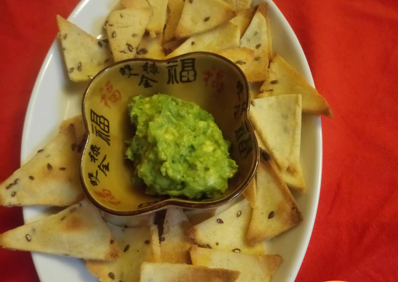 Nachos asados con guacamole