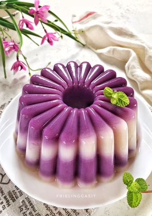 Foto resep Puding Lapis Ubi Ungu, tips mengukur kapasitas cetakan