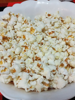 A picture of Homemade pop corns.