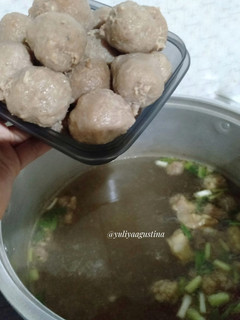 Foto resep Kuah Bakso Sapi Ala Abang - Abang