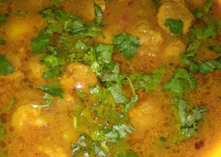 Soya chunks Curry