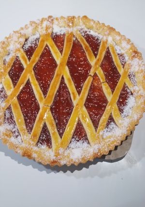 Una foto de Pastafrola de dulce de membrillo súper fácil y económico, con aceite 🥧❤️