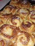 Rolls de crema pastelera y coco
