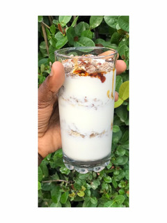 A picture of Muesli Parfait.