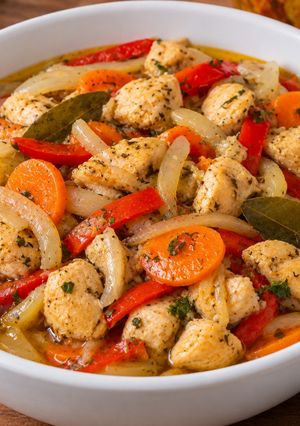 Una foto de Escabeche de pollo