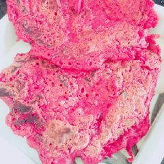 A picture of Beet oats uttapam.