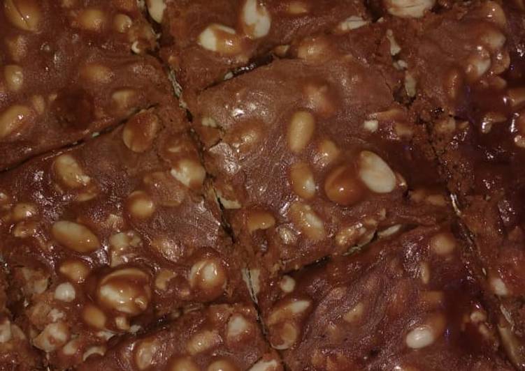 Step-by-Step Guide to Prepare Ultimate Jaggery and peanut chikki
