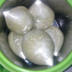 A picture of Tuwon dawa.