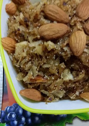 A picture of Coconut halwa.