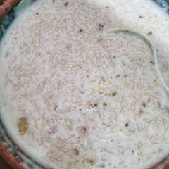 A picture of Shahi sheer khurma.