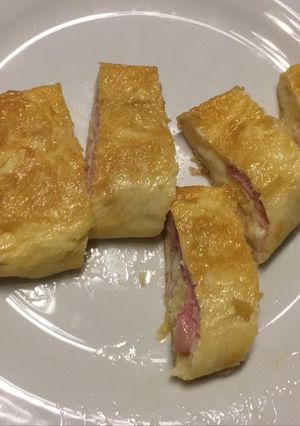 Una foto de Kebap de tortilla con bacon y queso