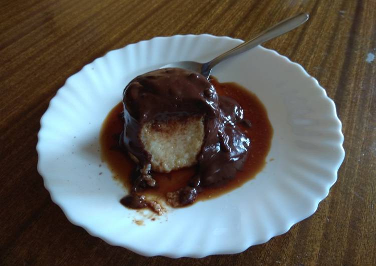 Flan de huevo con chocolate caliente (fácil, económico y delicio