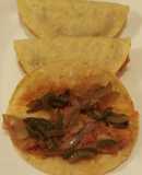 Tacos envenenados con su salsa