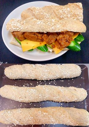 A picture of Additive-Free Honey Oat Submarine Bread.