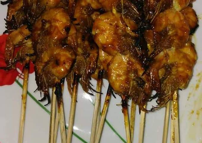 Sate udang bakar