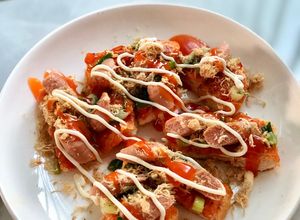 Hình của món Bánh mì nướng muối ớt.