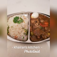 A picture of Rice and vegetables curry soup.