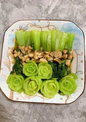 Hình của món Rau cải ngọt xào nấm rơm.