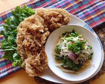 Fresh, Making Recipe Thai Style Salad  Crispy Fish With Green Mango Salad  Yum Pla Foo ThaiChef Food Home Style