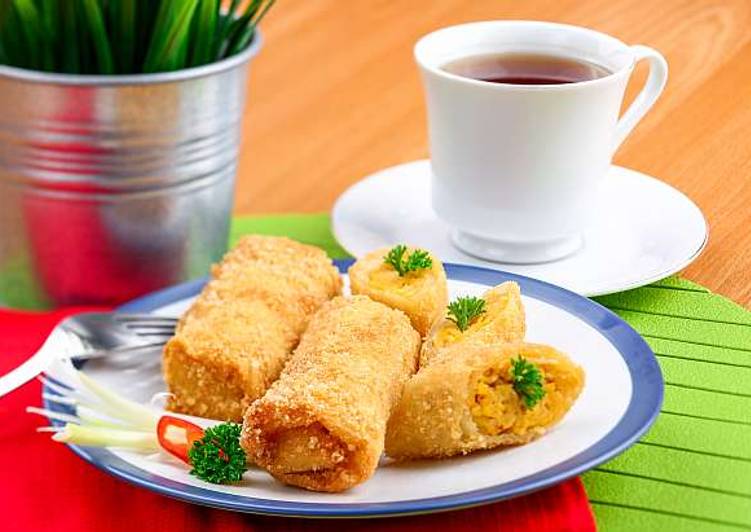 Rahasia Membuat Lumpia Telur Scrambled Pedas yang Bikin Ngiler