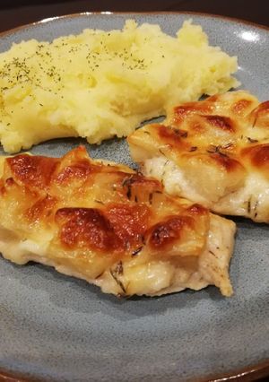 Almás sajtos csirkemell recept fotója