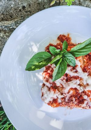 Φωτογραφία της συνταγής Vegan λαζάνια με σάλτσα μπολονέζ, ρικότα και μοτσαρέλα
