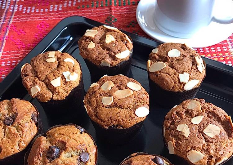 Banana Choco chips and Raisin Almond MUFFIN