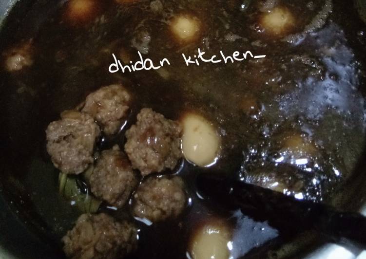 Rahasia Bikin 8.Semur bola daging dan telur puyuh #bikinramadanberkesan, Bikin Ngiler