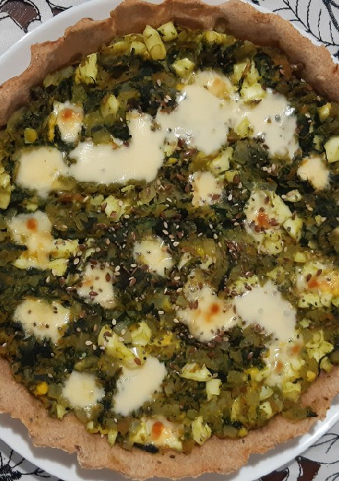 Una foto de Tarta de verduras con masa integral fácil