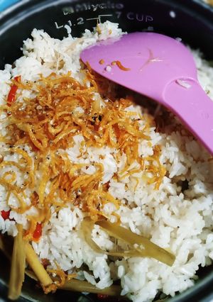 Foto resep Nasi Liwet Rice Cooker