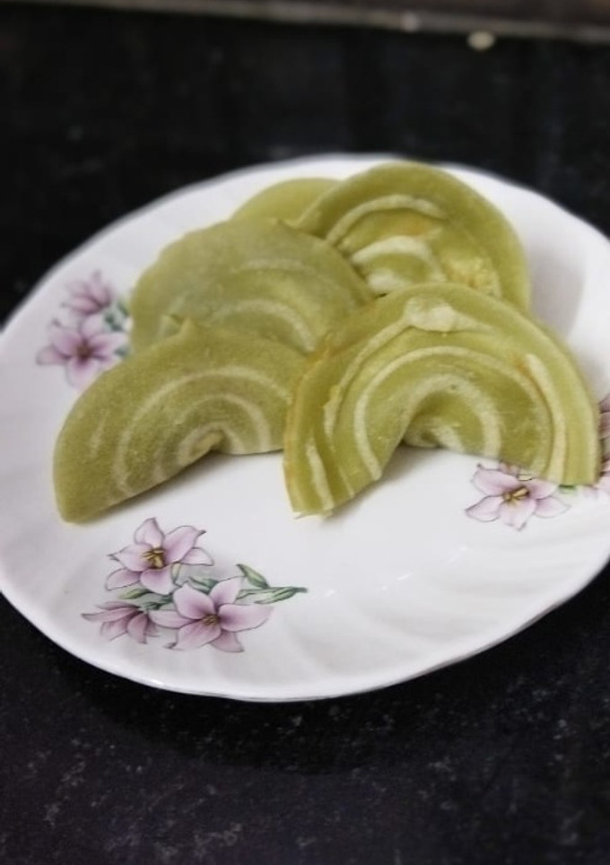 பசலைக்கீரை பார்ச்சூன் குக்கிஸ் செய்முறை முக்கிய புகைப்படம்