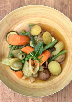 A picture of Menestra de Verduras 🌱Spanish veggie soup or stew.