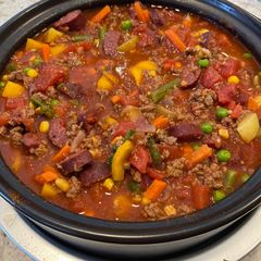A picture of Beef and kielbasa spicy vegetable stew.
