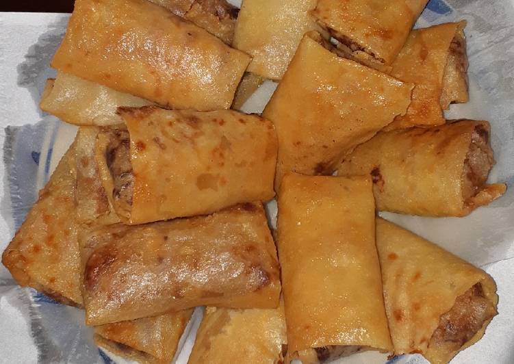 Lumpia isi bengkoang ebi