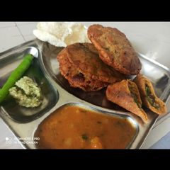 A picture of Pearl Millet poori.