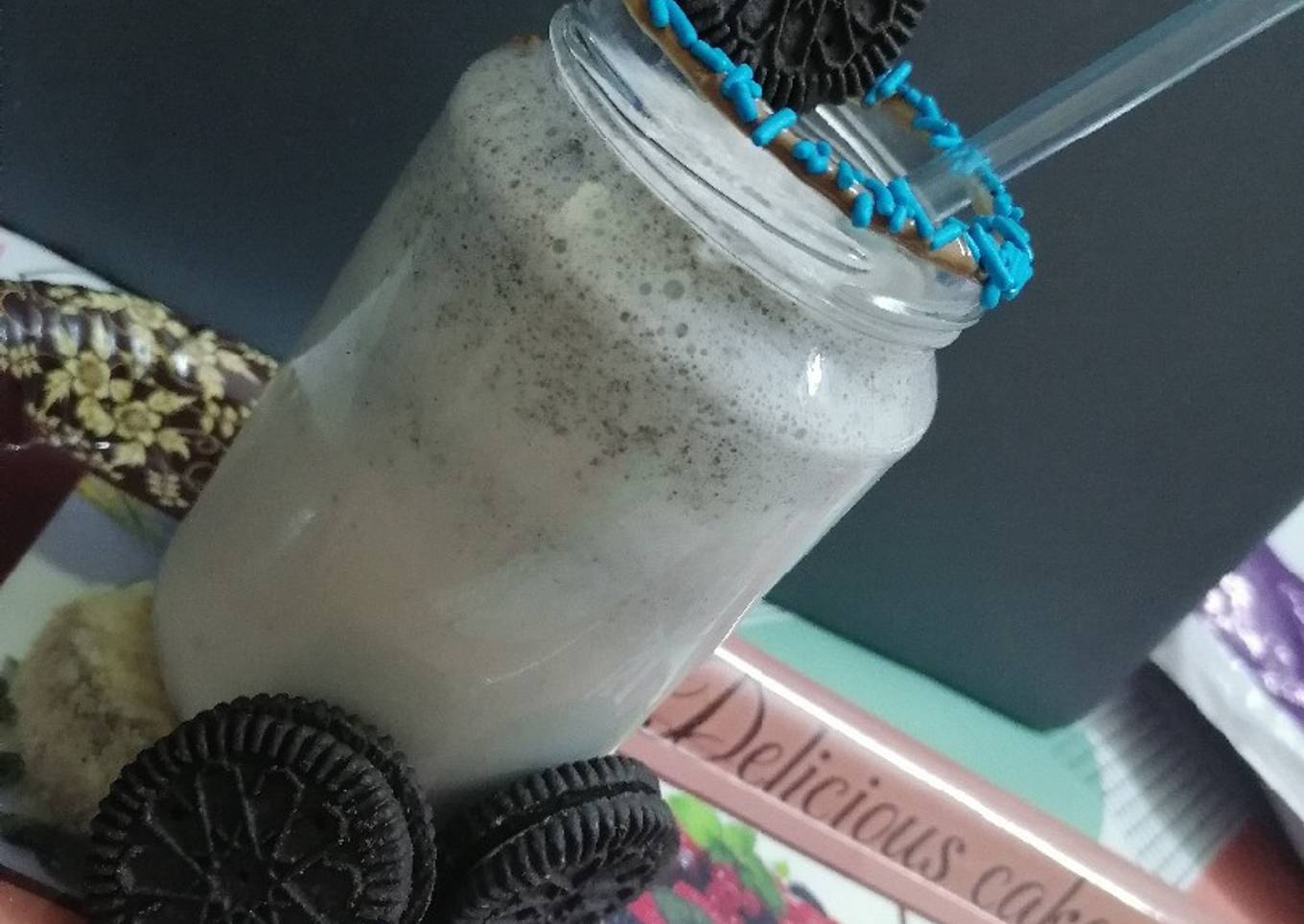 Chocolate Cookie Milkshake