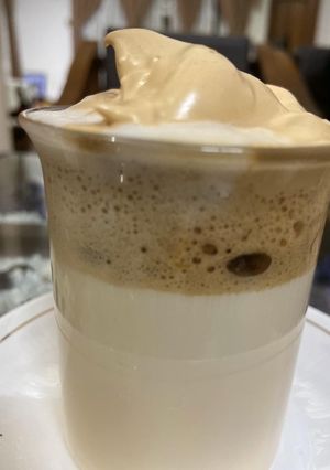A picture of Dalgona coffee.