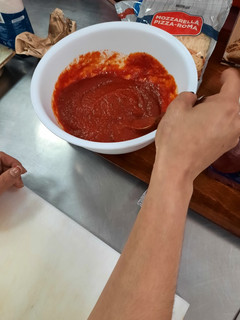 Una foto de Salsa de tomate para base de pizza