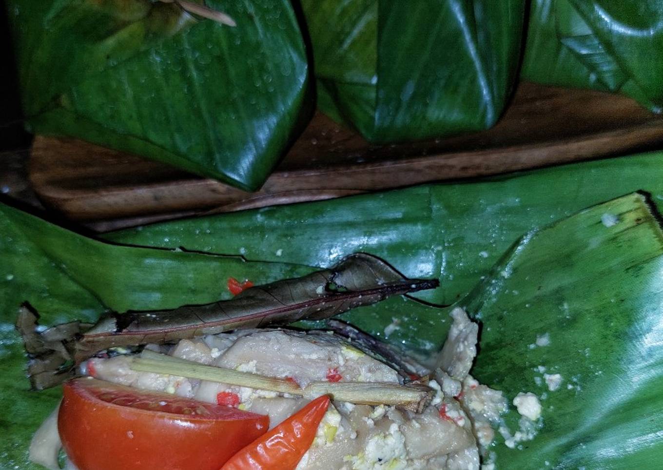 Pepes kukus Jamur Tiram Tahu