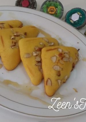 A picture of Sandwich Custard Cakes.
